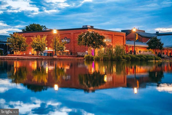 DOWNTOWN FREDERICK - Residential Lease