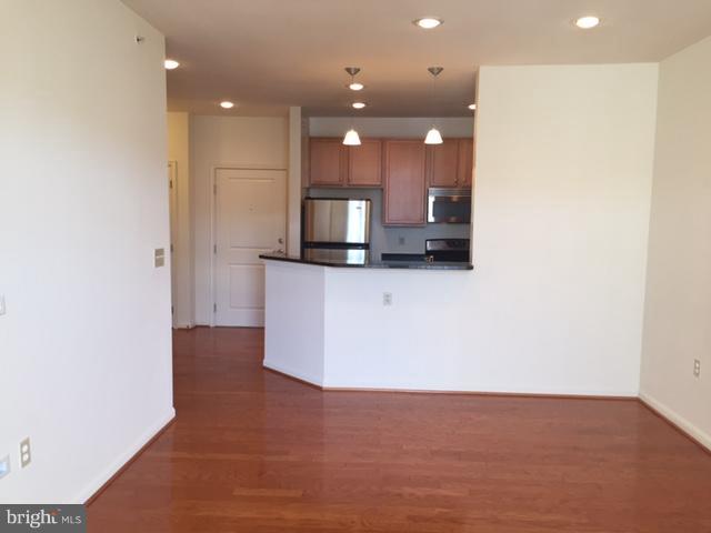 HALSTEAD AT THE METRO - Residential Lease