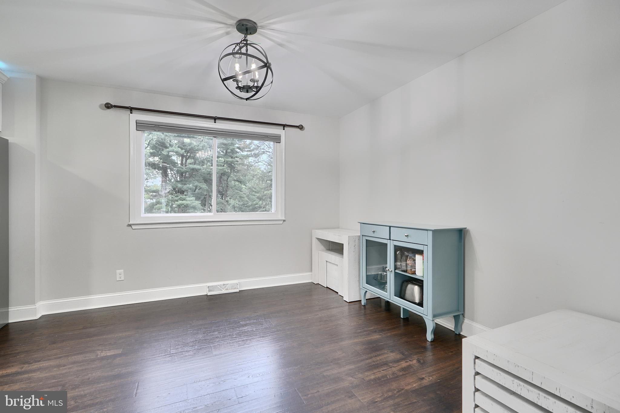 MANCHESTER PARK - Residential