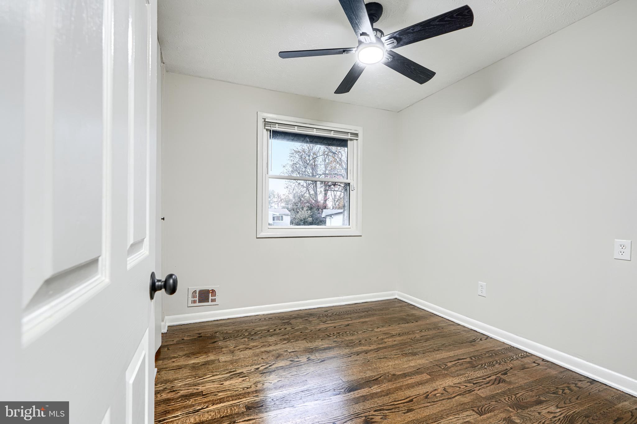 RANDALLSTOWN - Residential