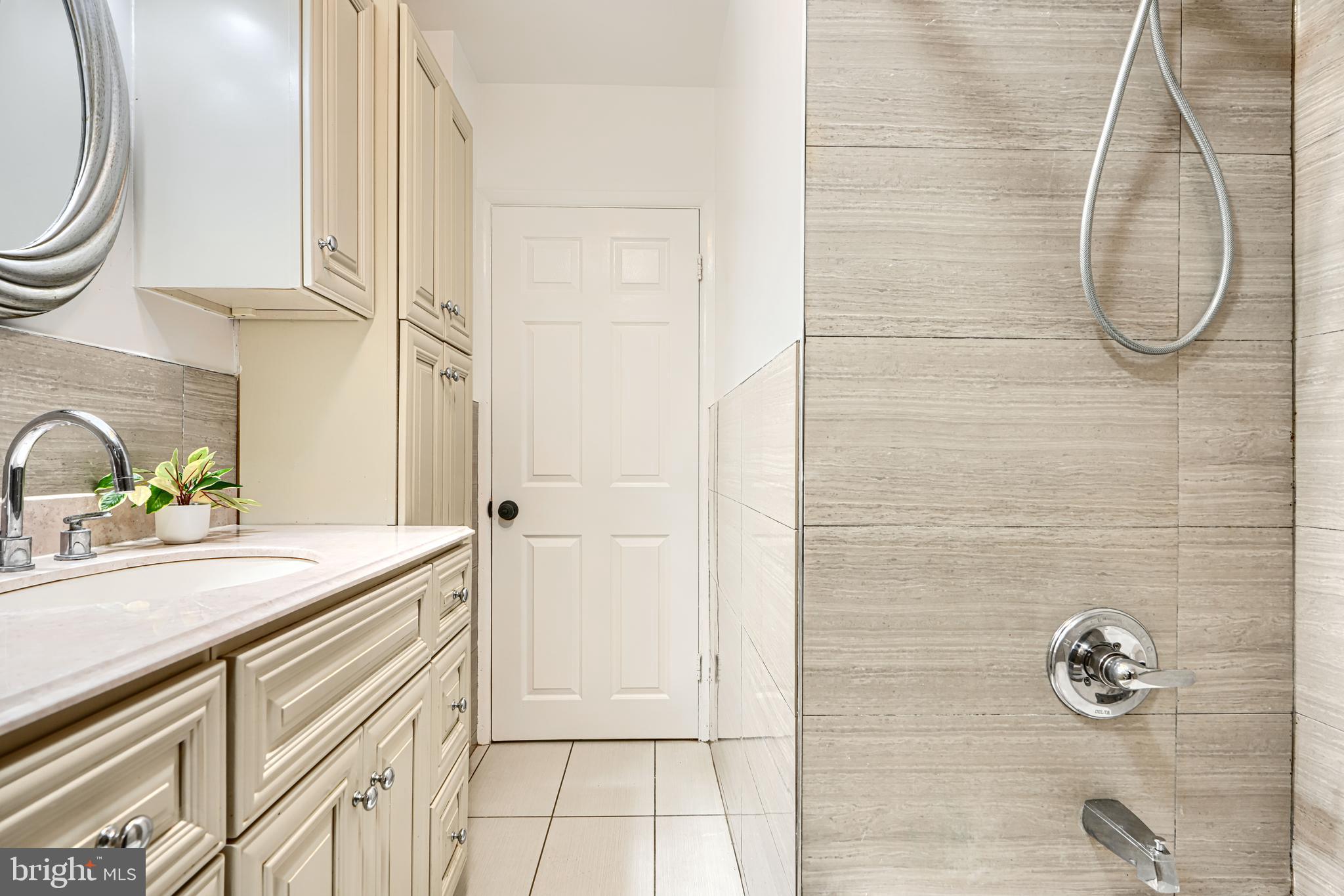 RANDALLSTOWN - Residential