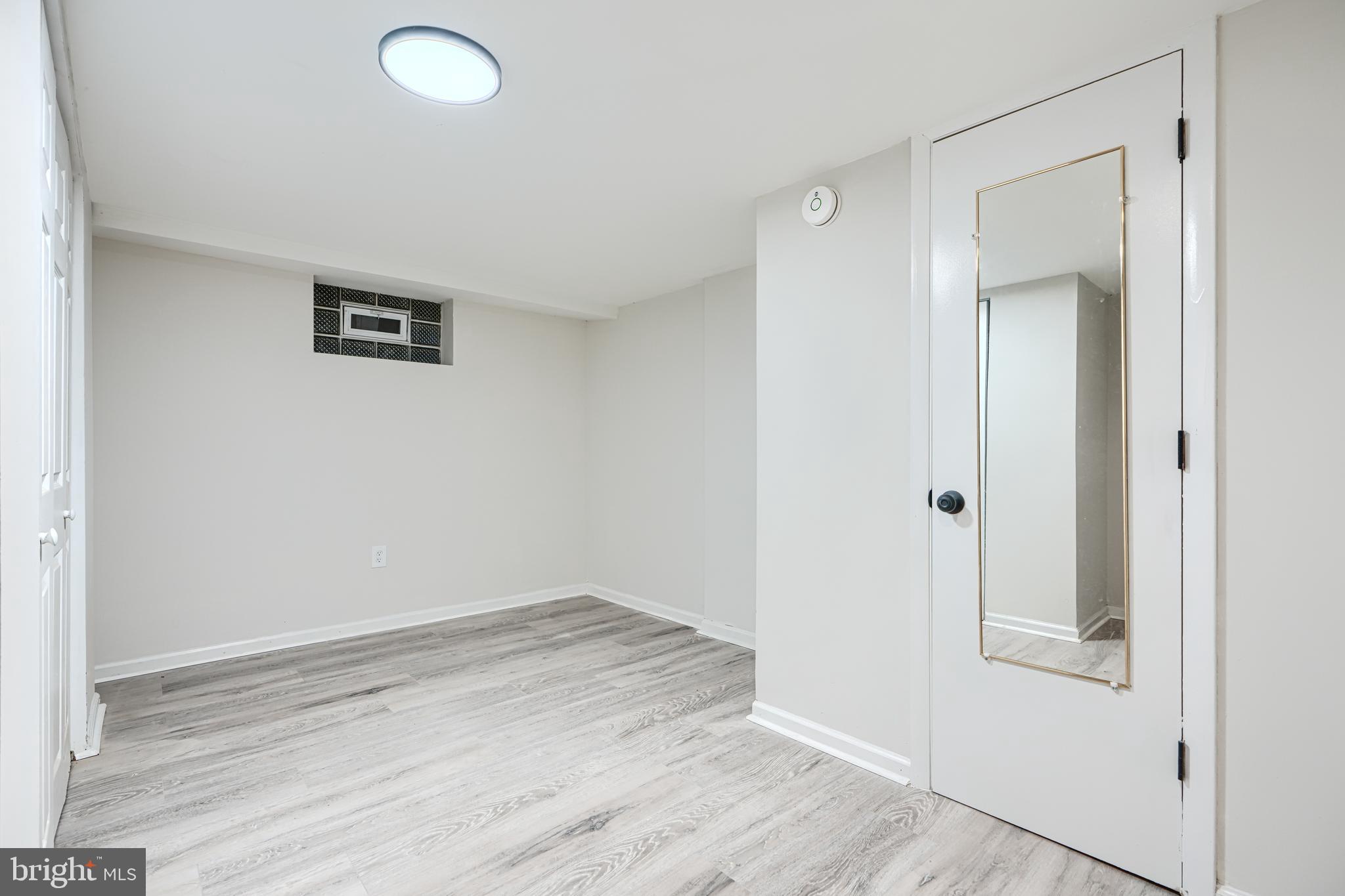 RANDALLSTOWN - Residential