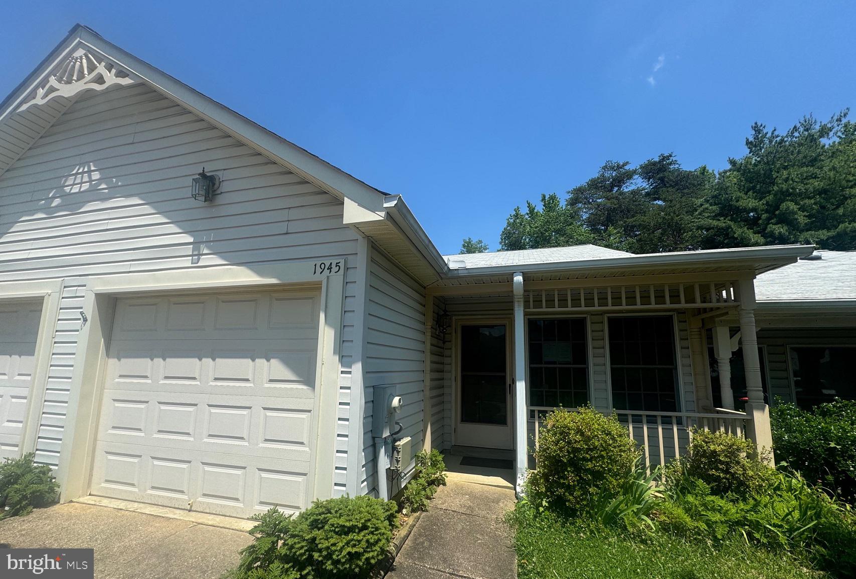 1945 MARCONI CIRCLE