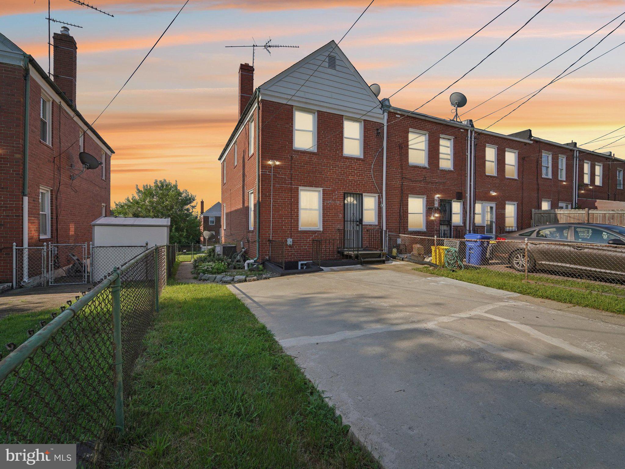 BELAIR-EDISON - Residential