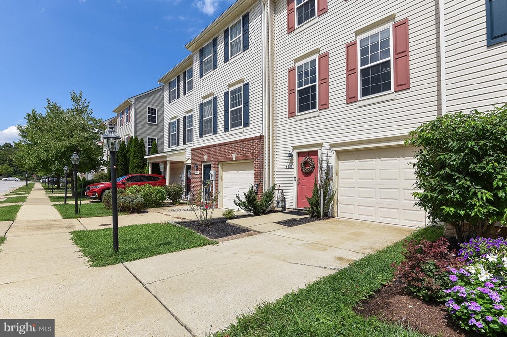 Photo of 6857 Archibald Drive, GLEN BURNIE, MD 21060 (MLS # MDAA2155950)