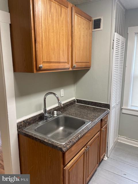 MIDDLE RIVER - Residential Lease