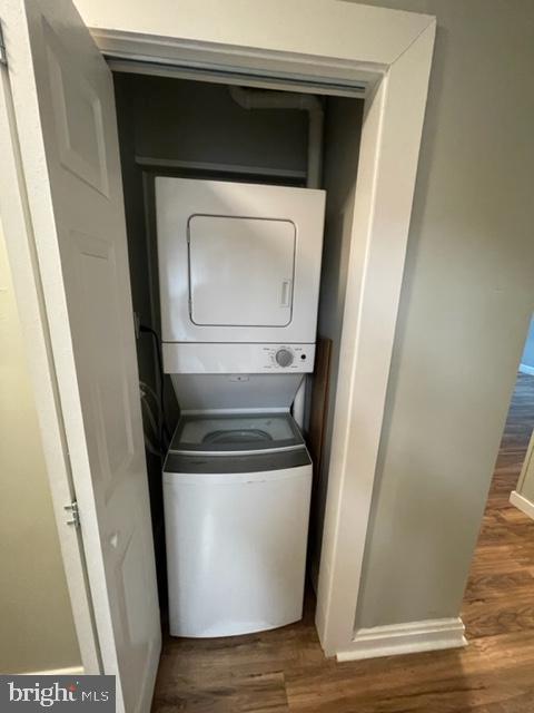 MIDDLE RIVER - Residential Lease