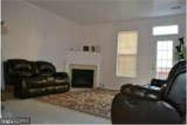 ASHBURN VILLAGE - Residential Lease