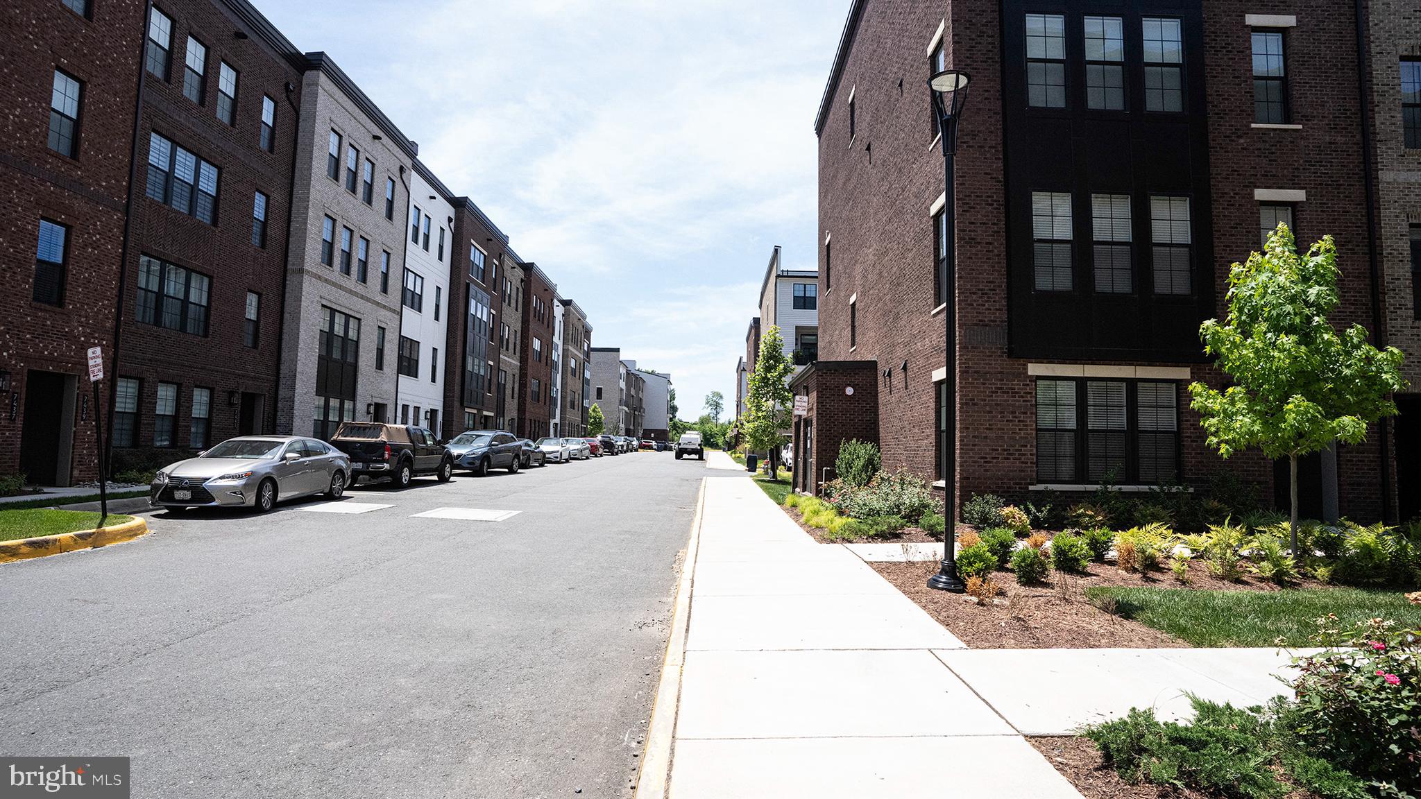 UNION PARK AT MCLEAN - Residential Lease
