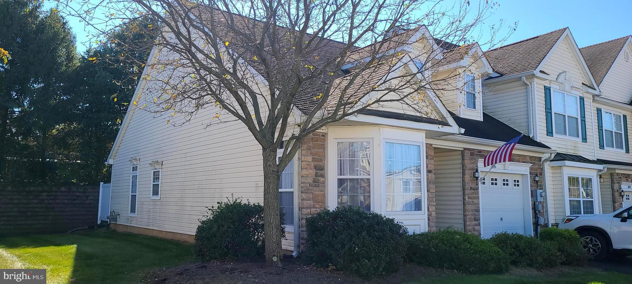 VLG AT MAIDENCREEK - Residential