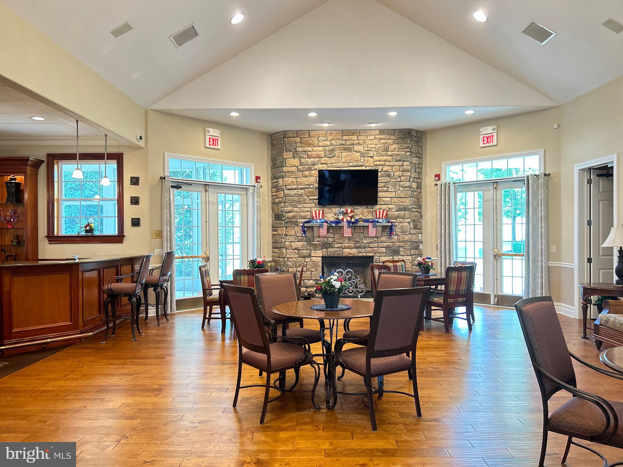 VLG AT MAIDENCREEK - Residential