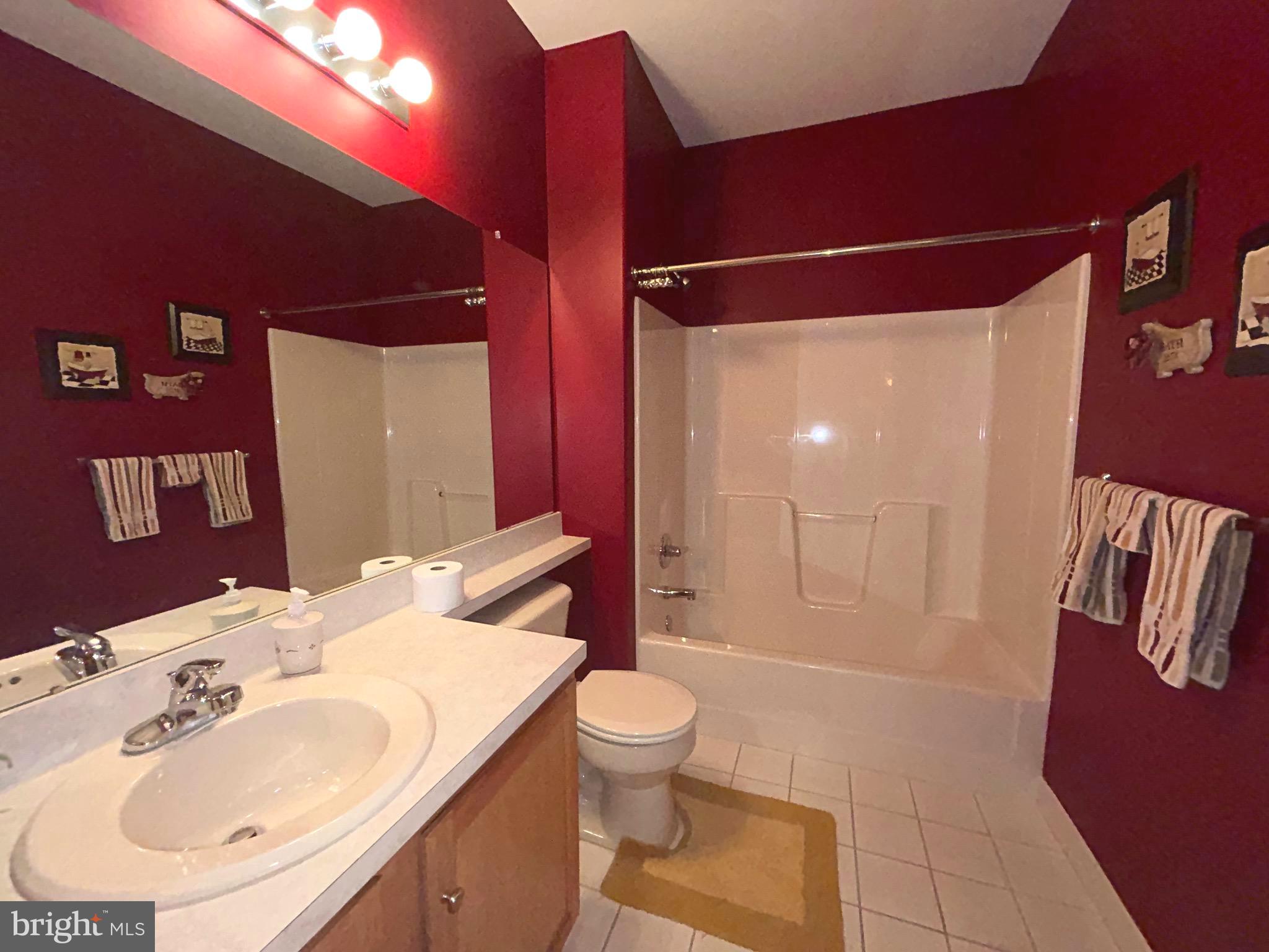 VLG AT MAIDENCREEK - Residential