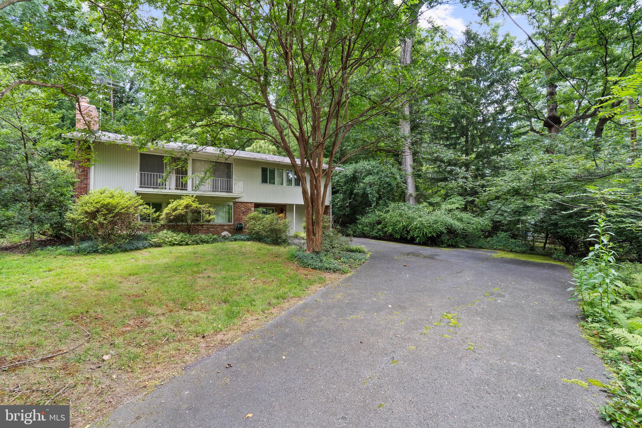 FLINT HILL - Residential