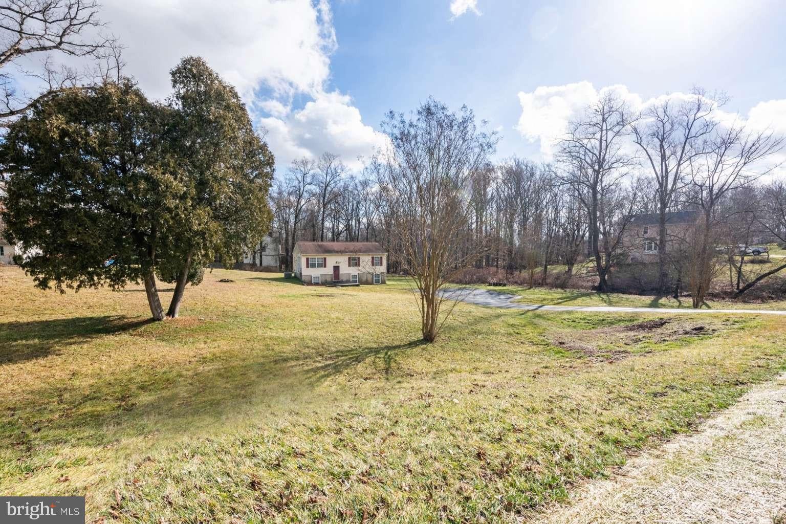 15611 TWIN VALLEY COURT