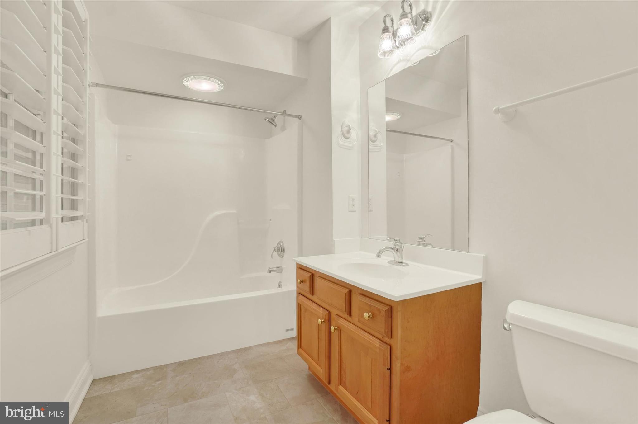 MOUNTAINDALE - Residential