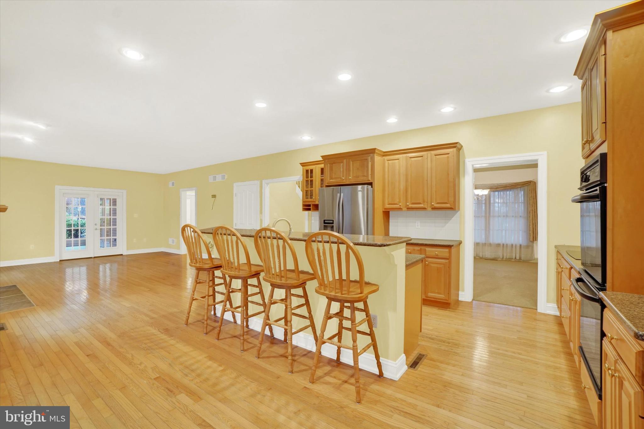 MOUNTAINDALE - Residential