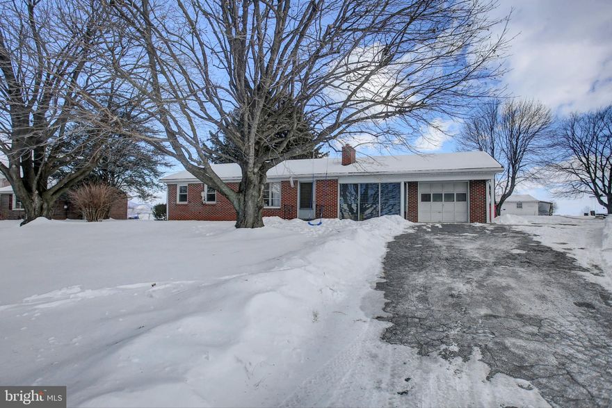 Charming three-bedroom, one bath, brick rancher featuring a cozy fireplace, dining room, and a kitchen with ample storage. Enjoy a large backyard with beautiful views of the surrounding mountains and open fields. 
Just minutes from historic Mercersburg.