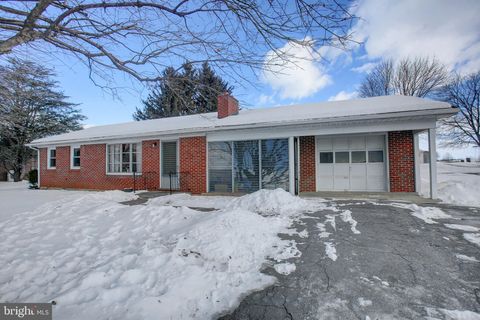 13339 W BUCHANAN TRAIL W MERCERSBURG PA 17236