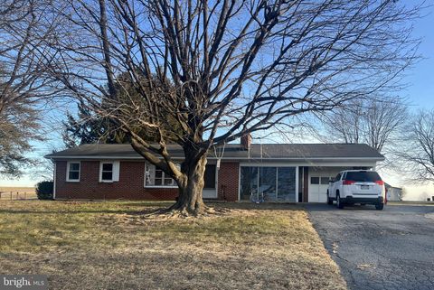 13339 W BUCHANAN TRAIL W MERCERSBURG PA 17236