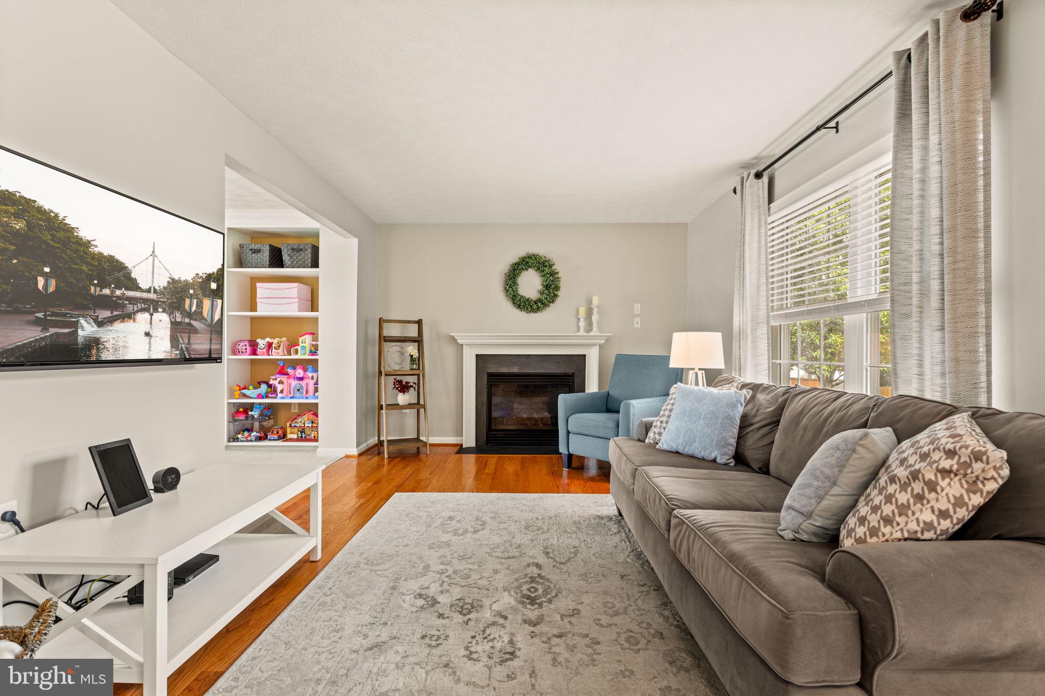 WELLINGTON TRACE - Residential