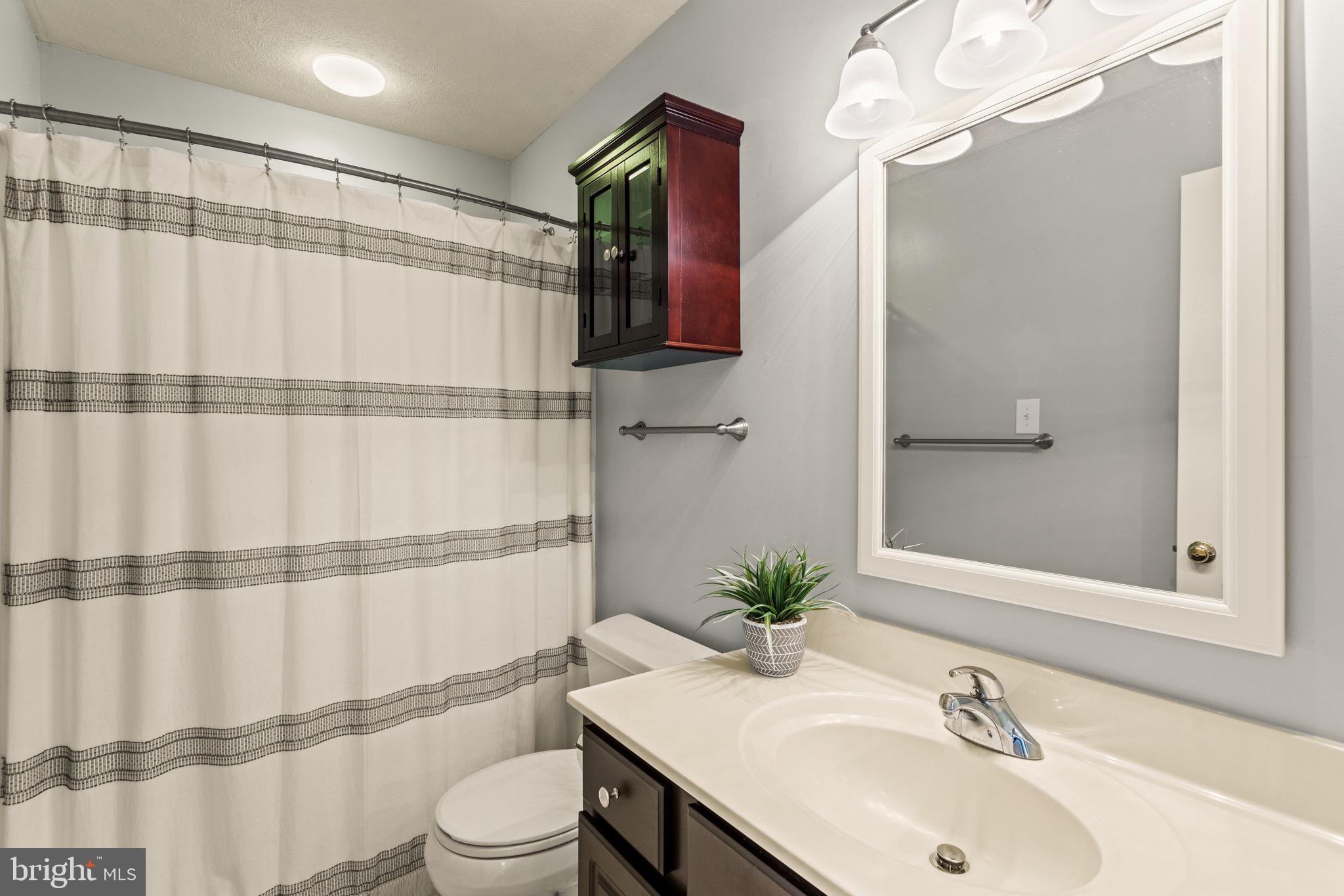 WELLINGTON TRACE - Residential