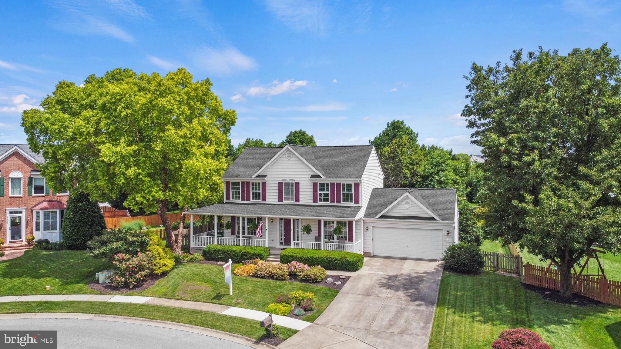 WELLINGTON TRACE - Residential