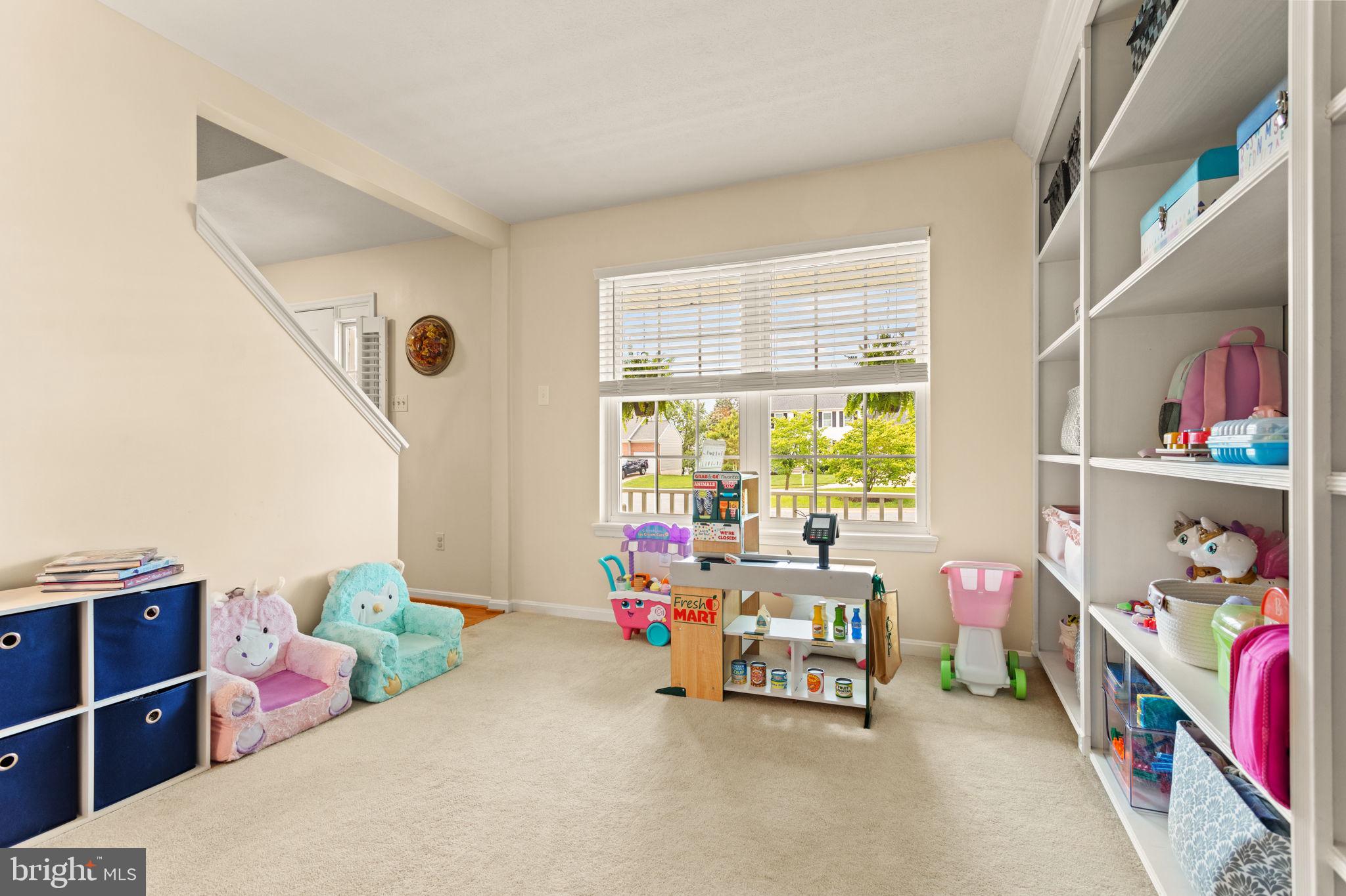 WELLINGTON TRACE - Residential