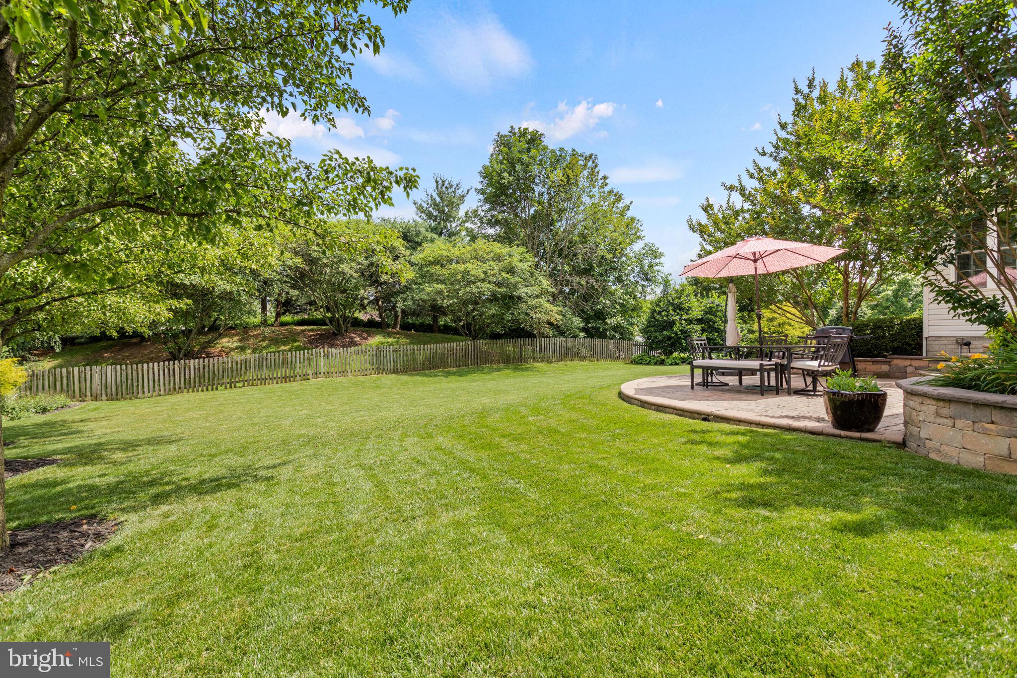 WELLINGTON TRACE - Residential