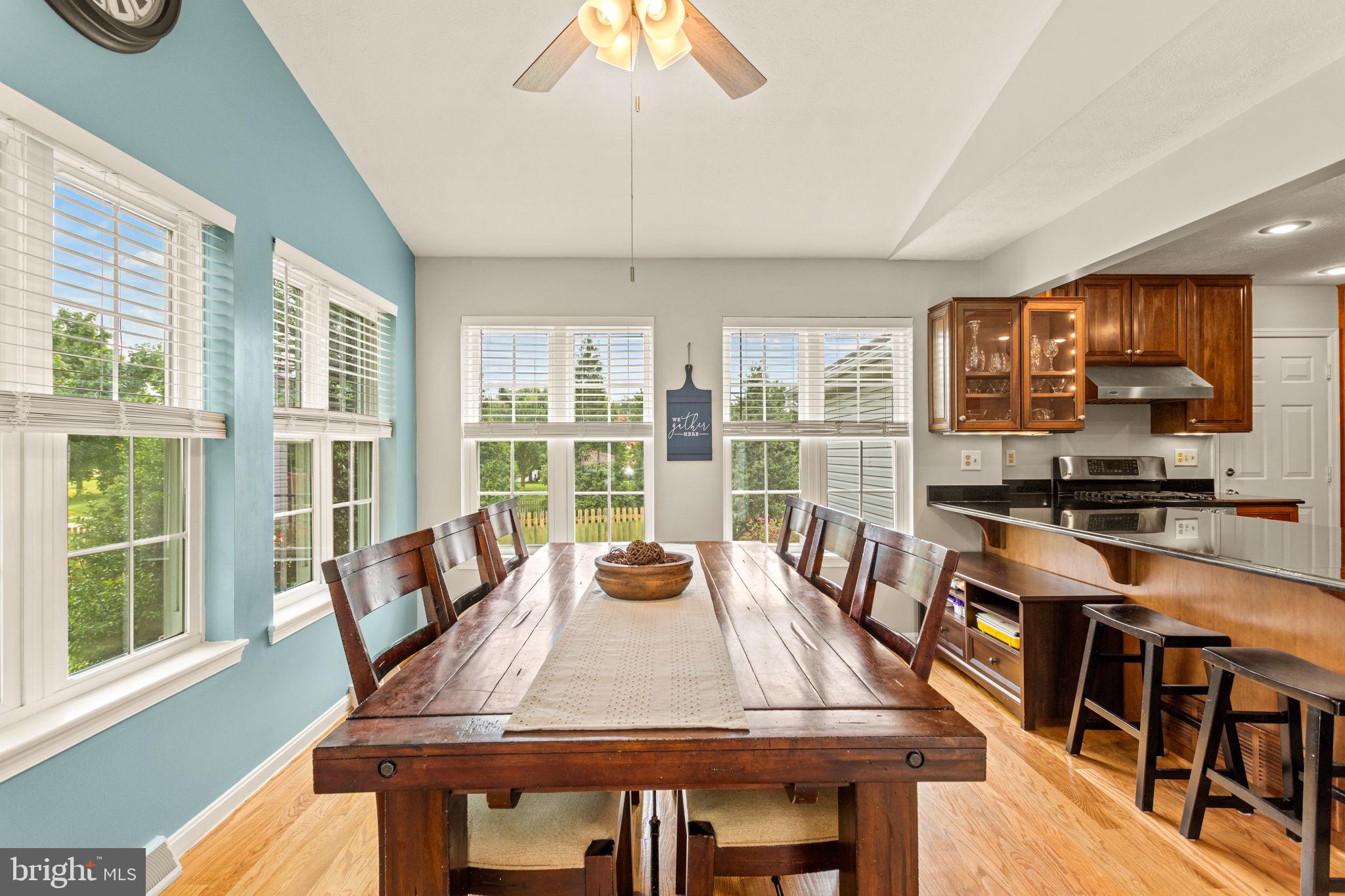 WELLINGTON TRACE - Residential