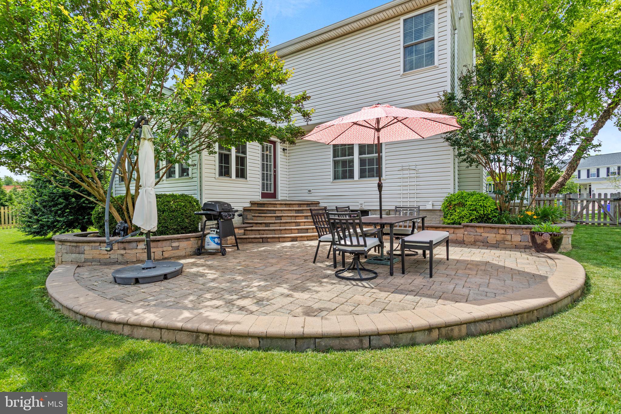 WELLINGTON TRACE - Residential