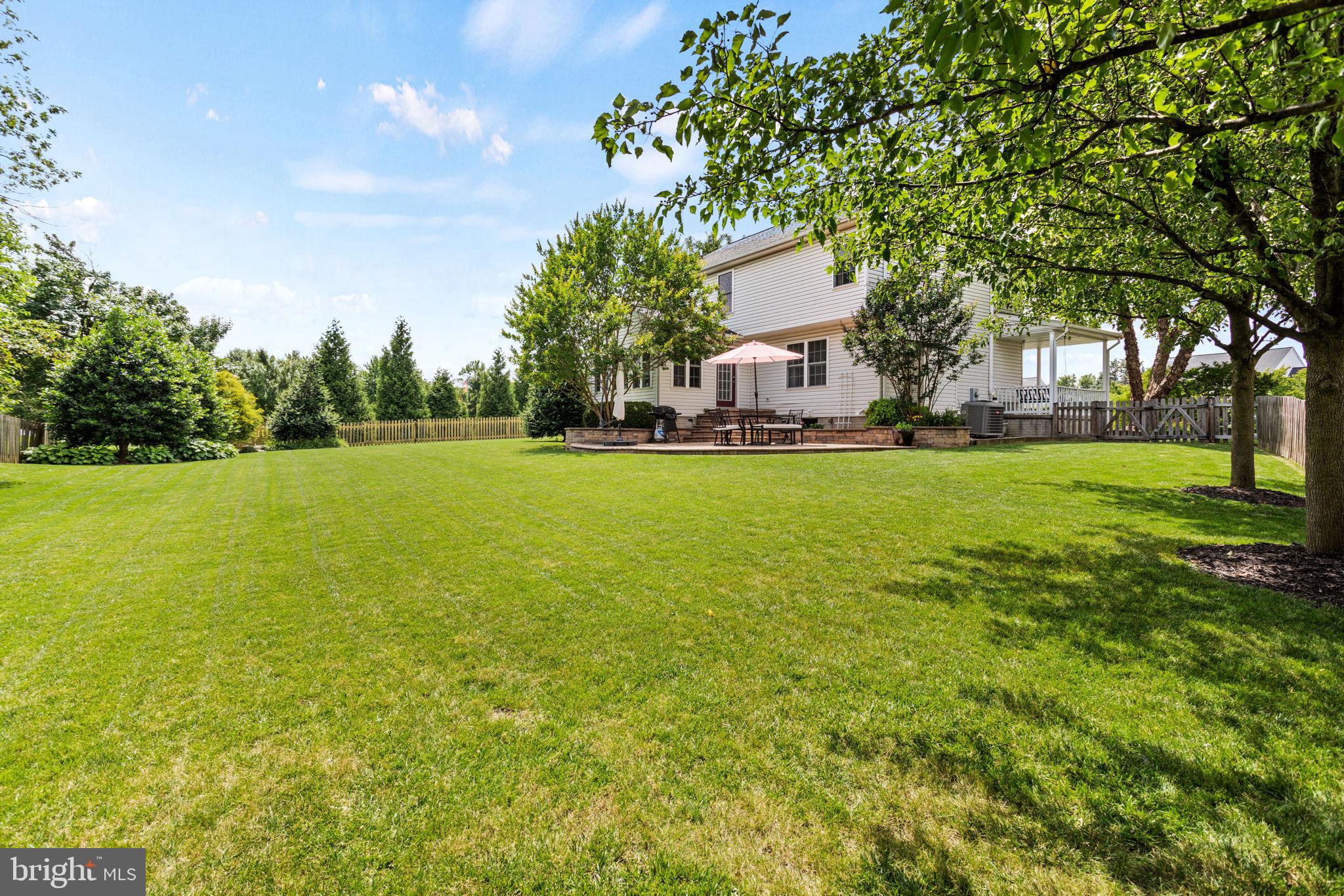 WELLINGTON TRACE - Residential