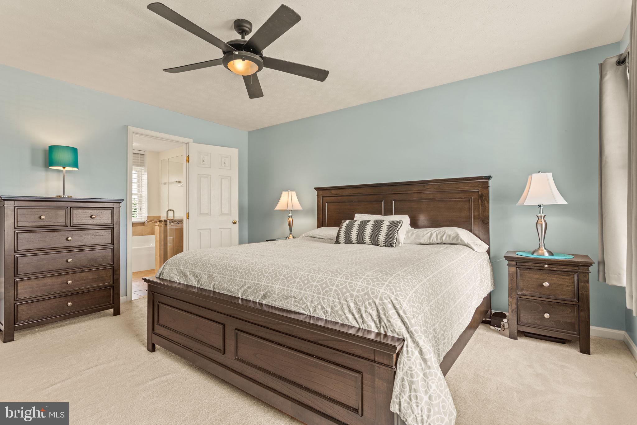 WELLINGTON TRACE - Residential