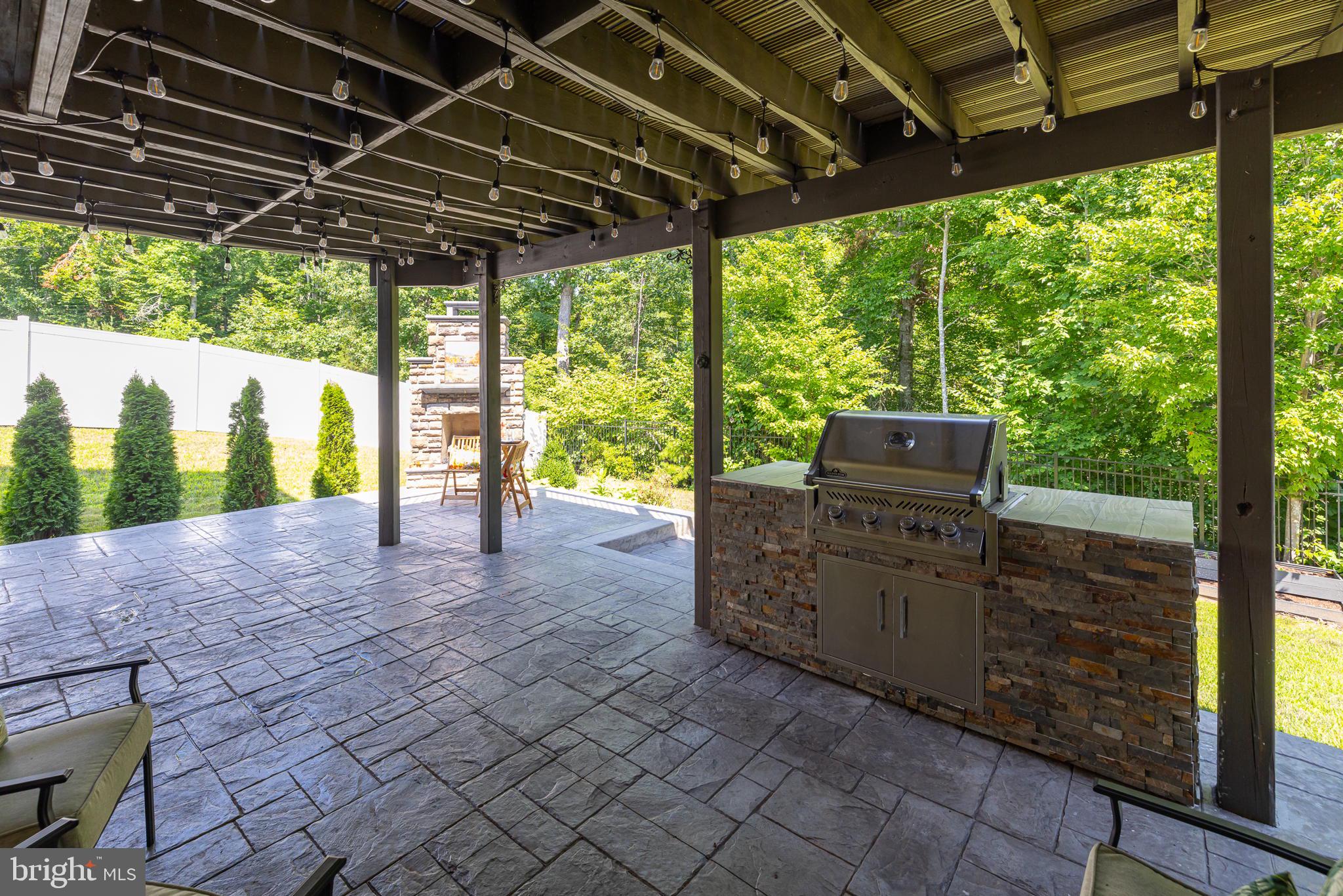 COLONIAL FORGE - Residential