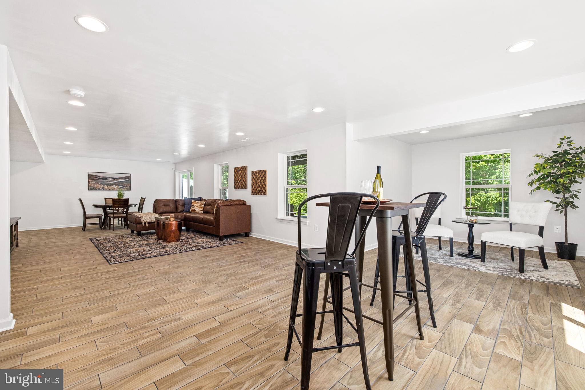 COLONIAL FORGE - Residential