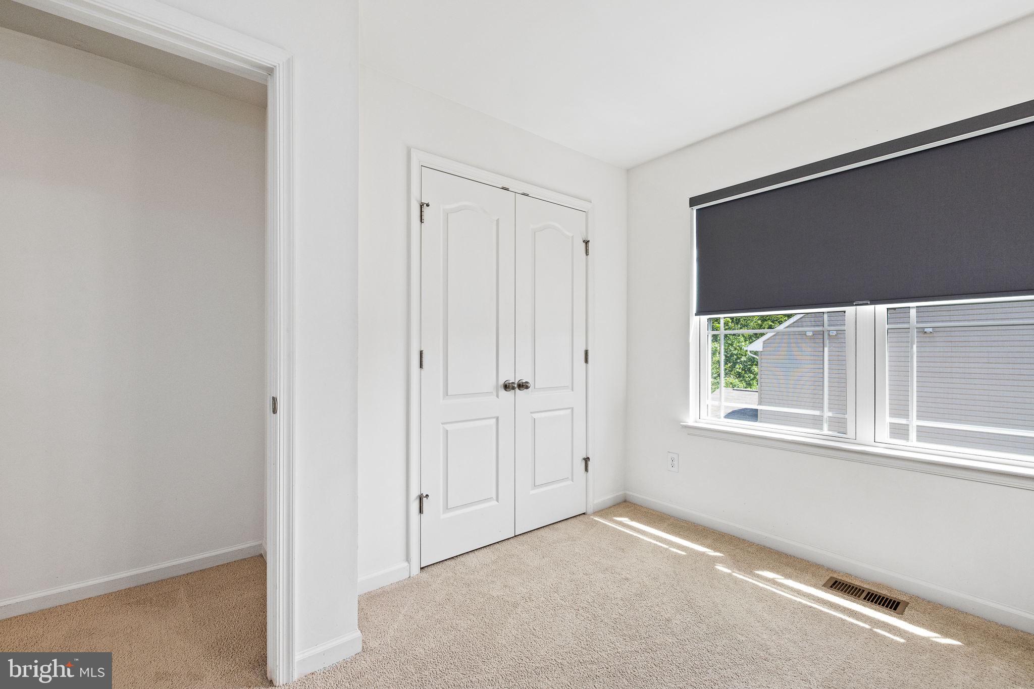 COLONIAL FORGE - Residential