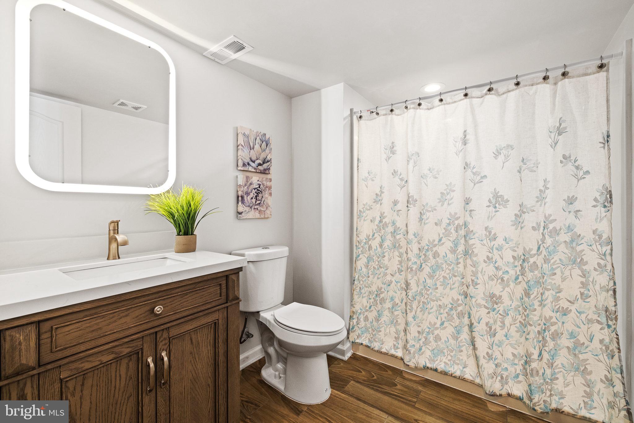 COLONIAL FORGE - Residential