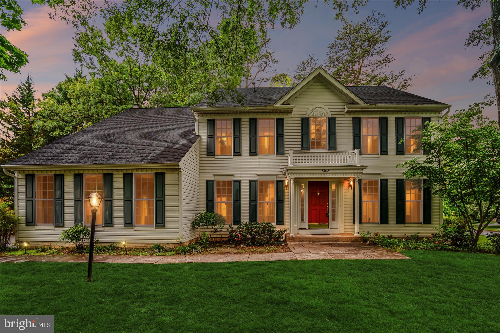8108 WILLOWGATE PLACE