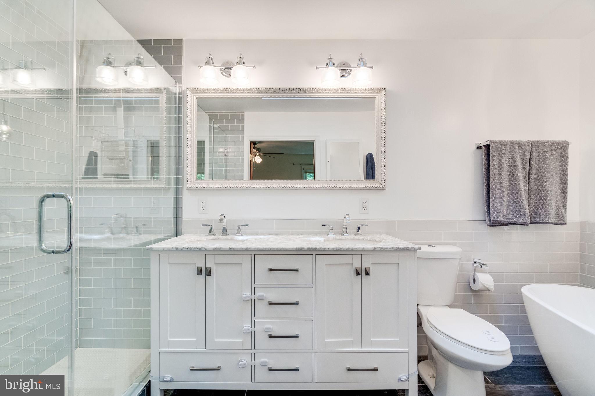 HYBLA VALLEY FARMS - Residential