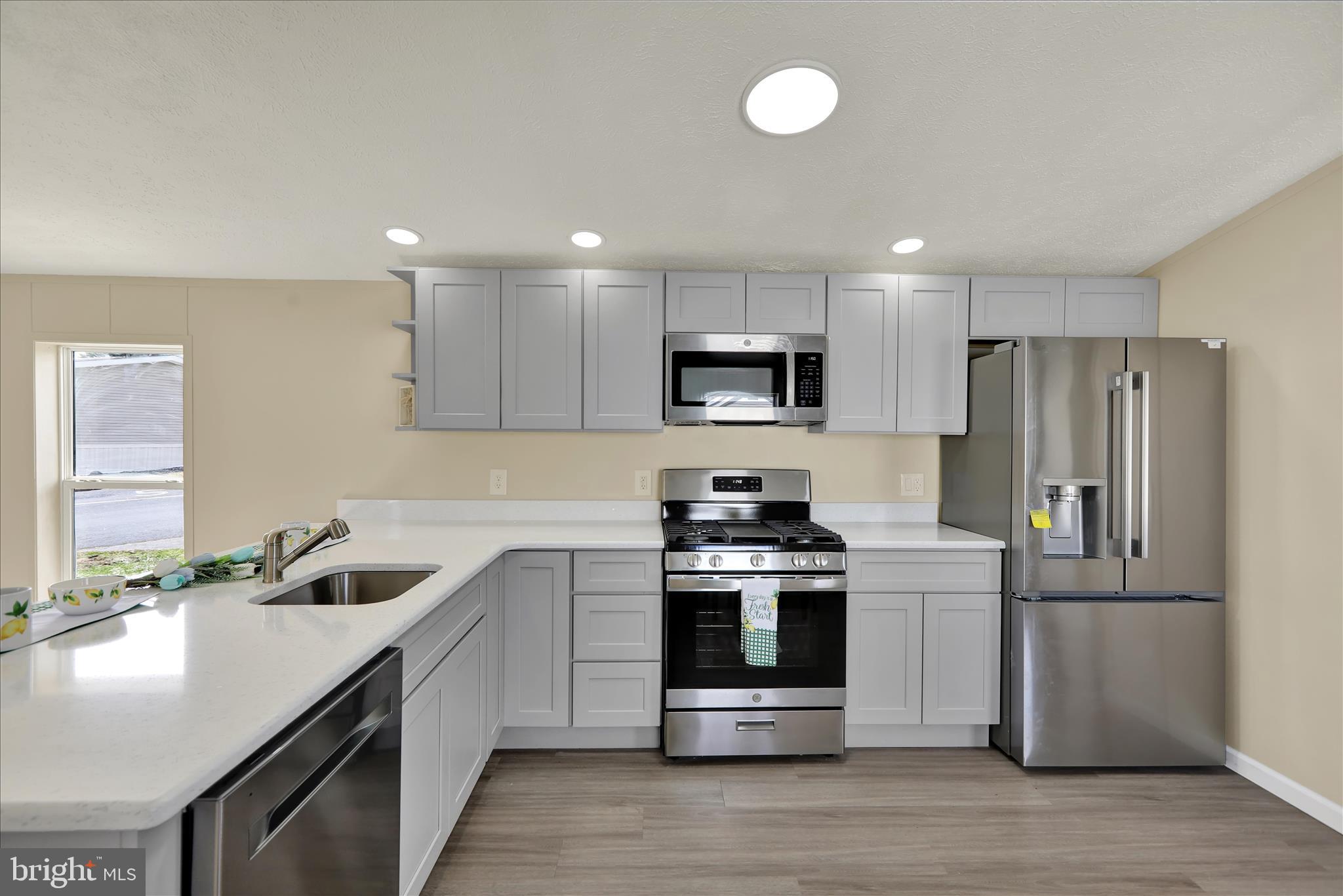 PALM CITY PARK - Residential