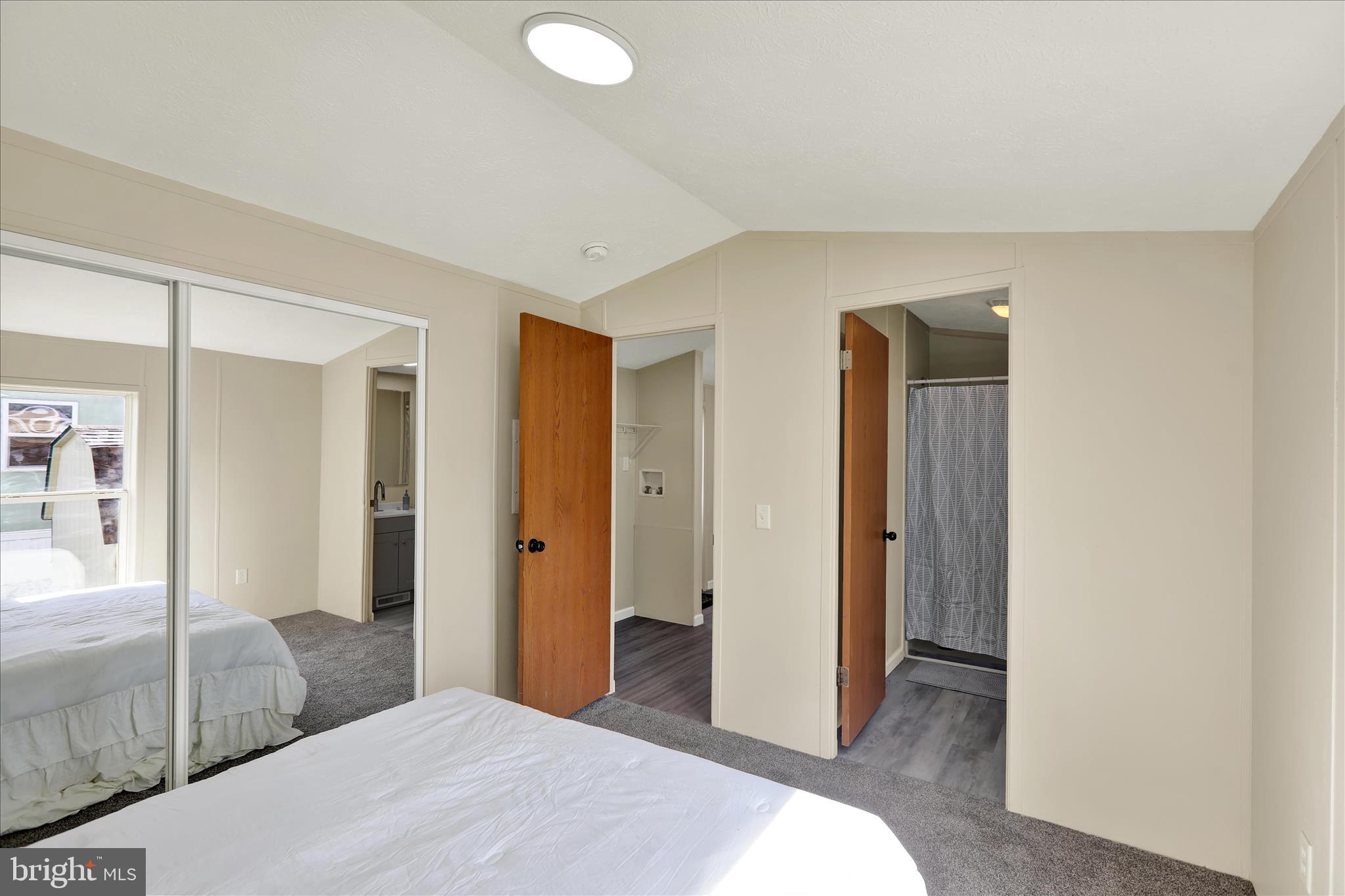 PALM CITY PARK - Residential