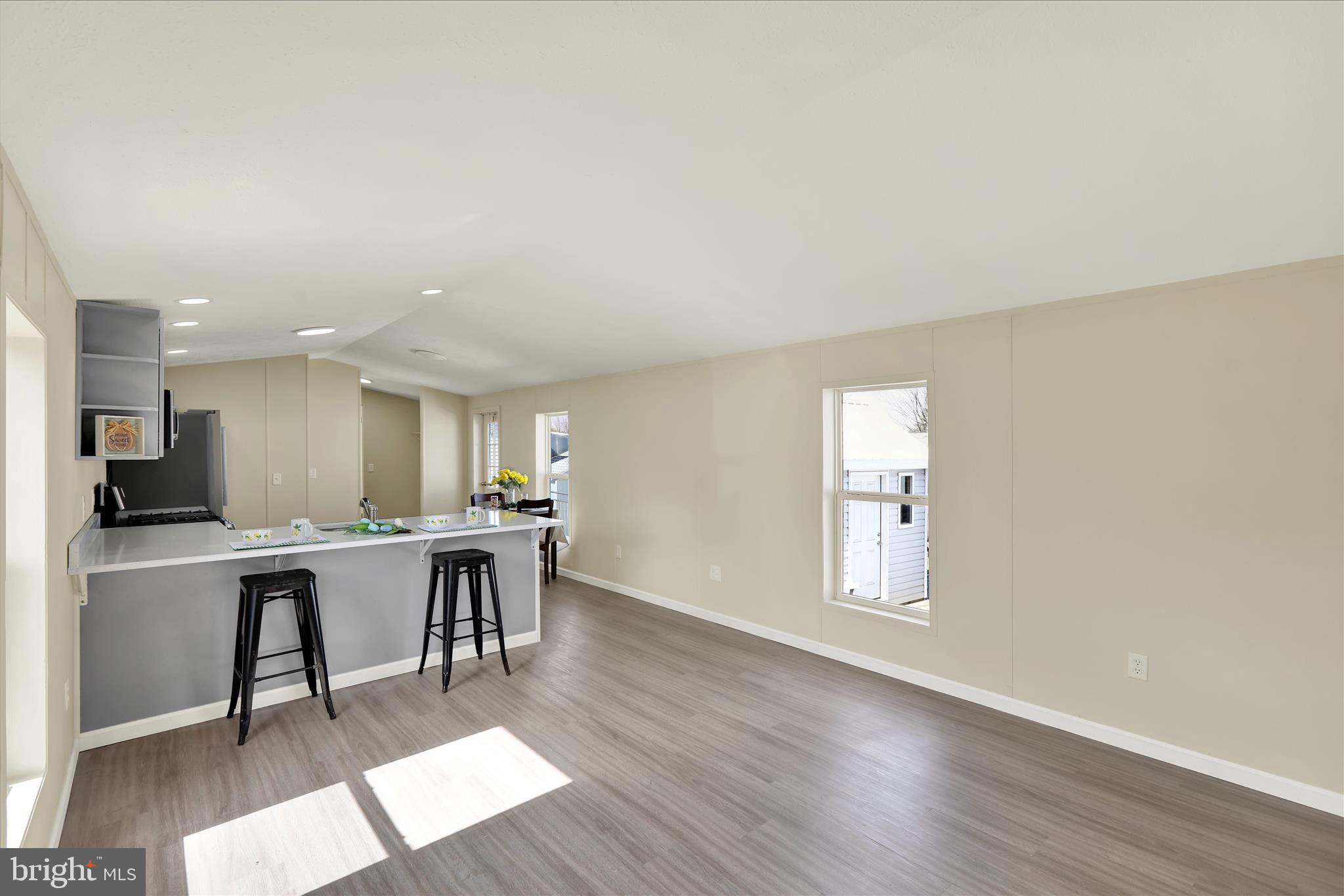 PALM CITY PARK - Residential