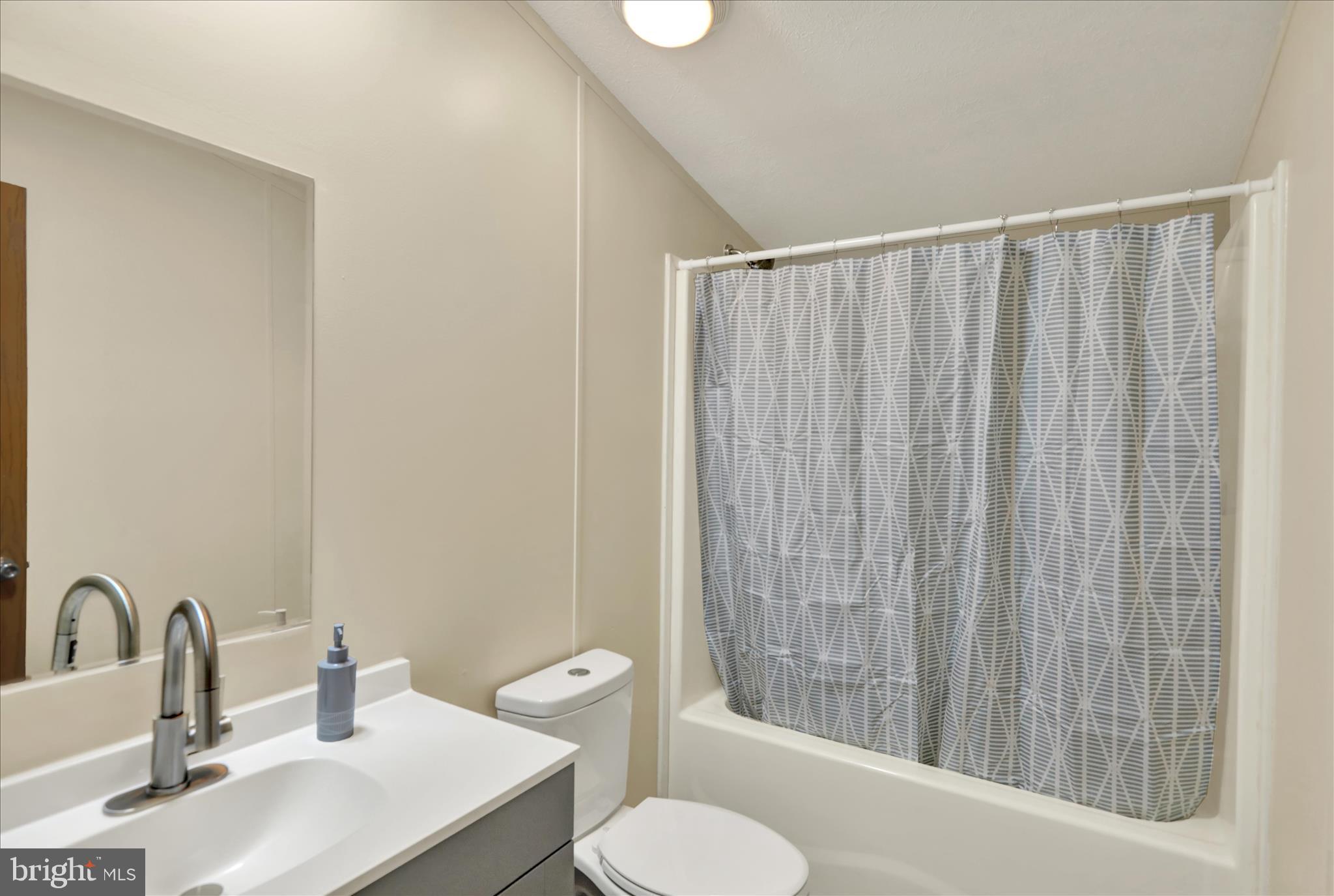 PALM CITY PARK - Residential