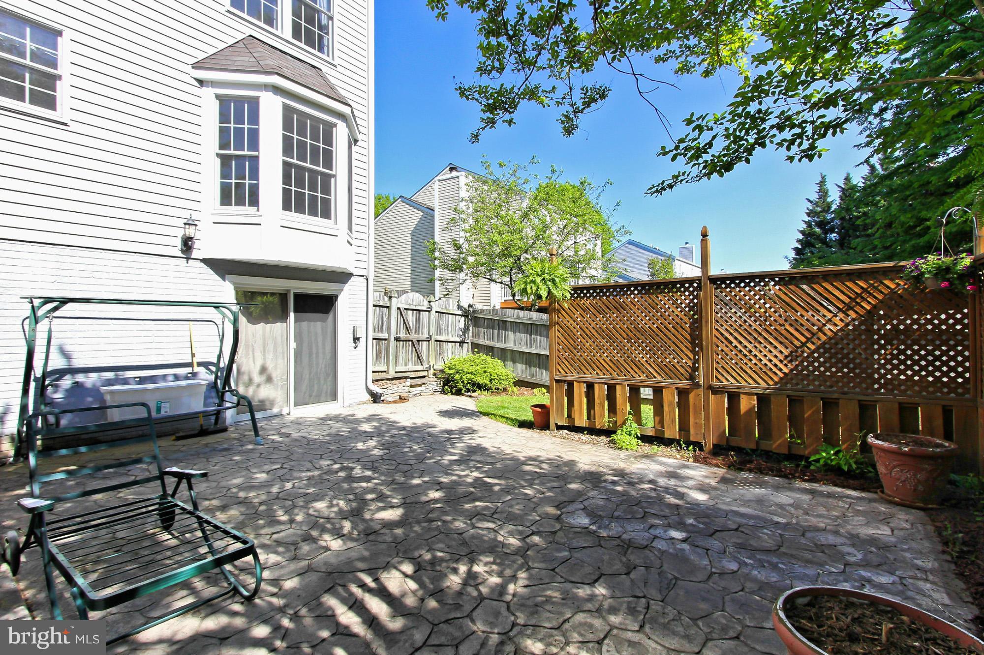 HASTINGS HUNT - Residential