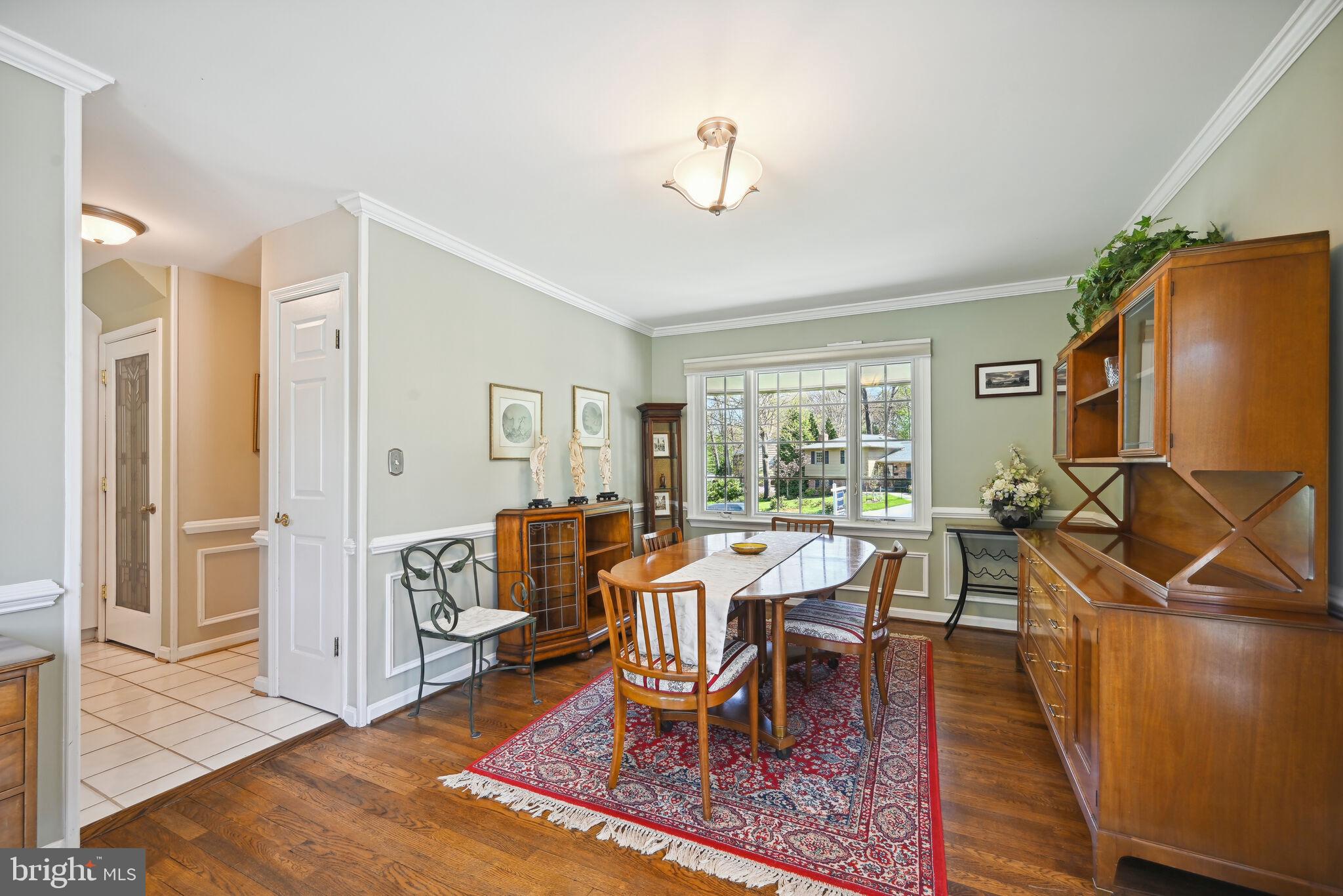 DIAMOND COURTS - Residential