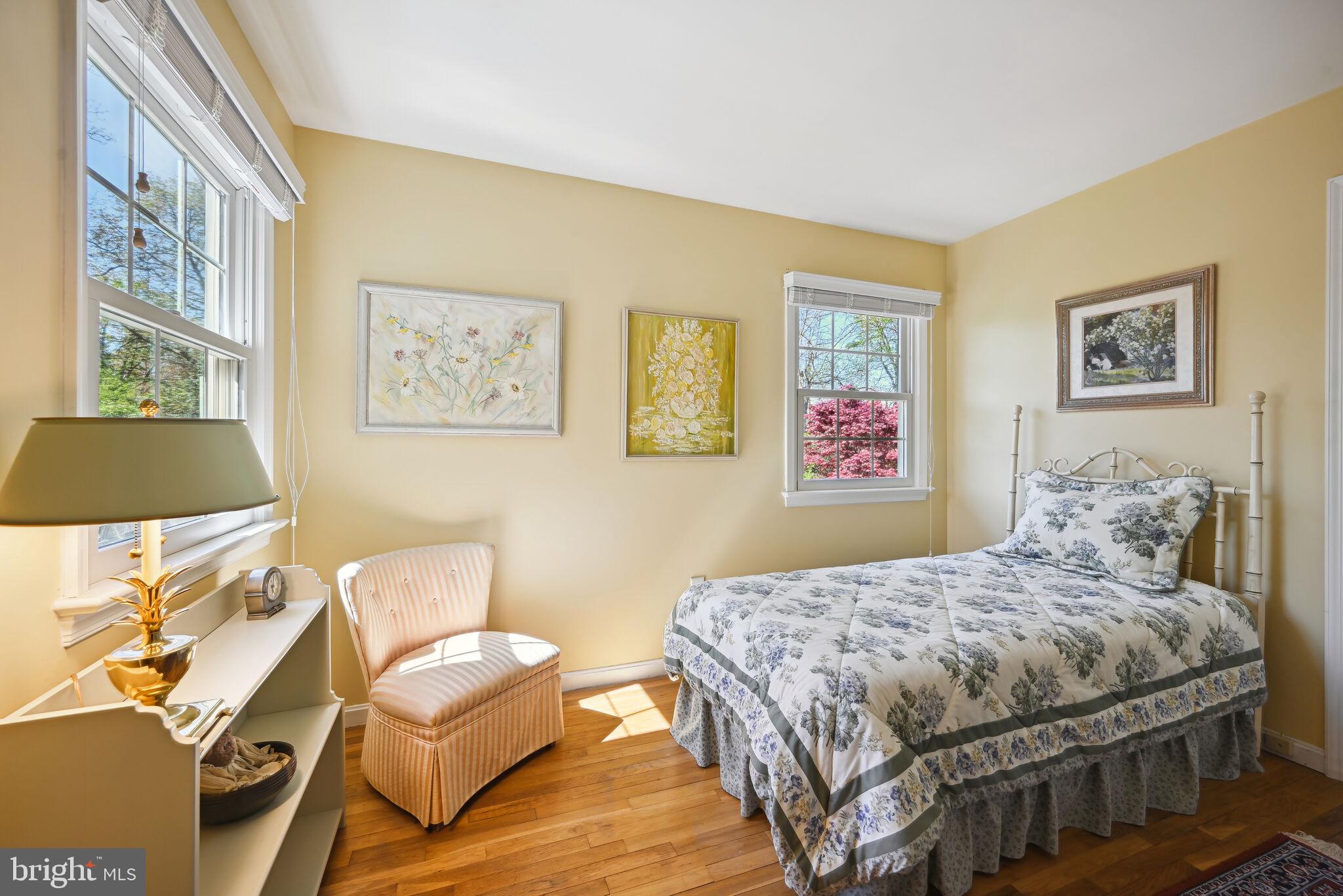 DIAMOND COURTS - Residential