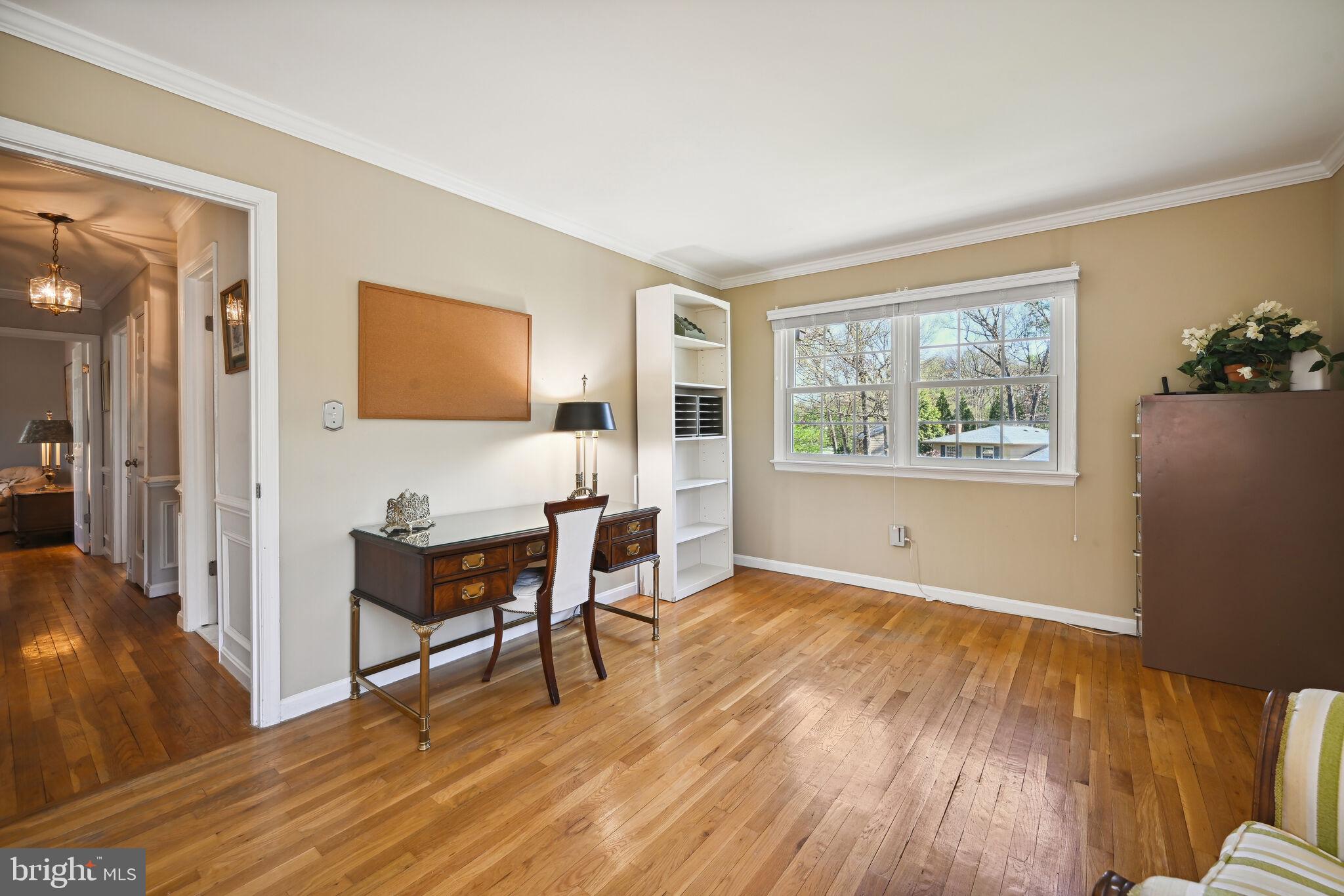 DIAMOND COURTS - Residential