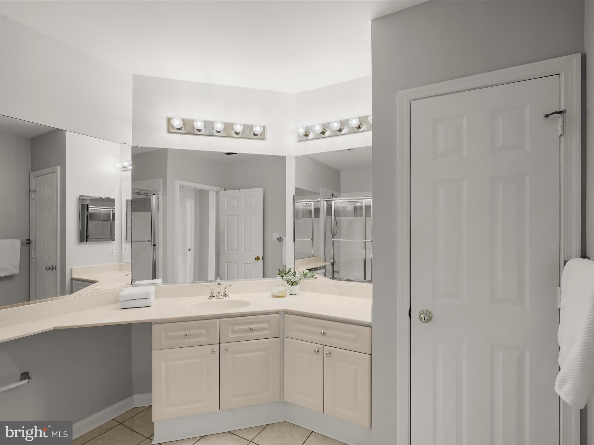 SOUTH GLEN - Residential