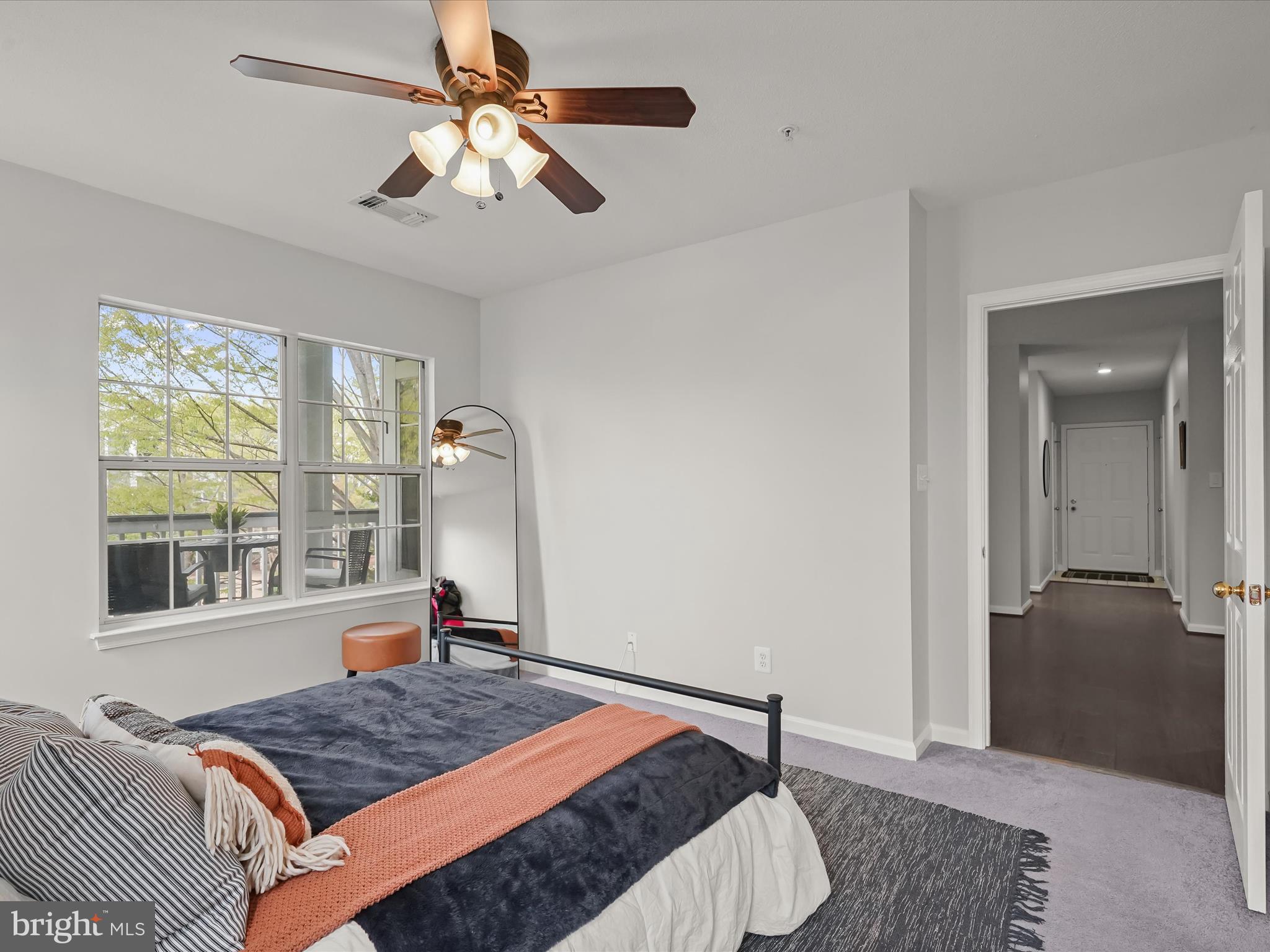 SOUTH GLEN - Residential