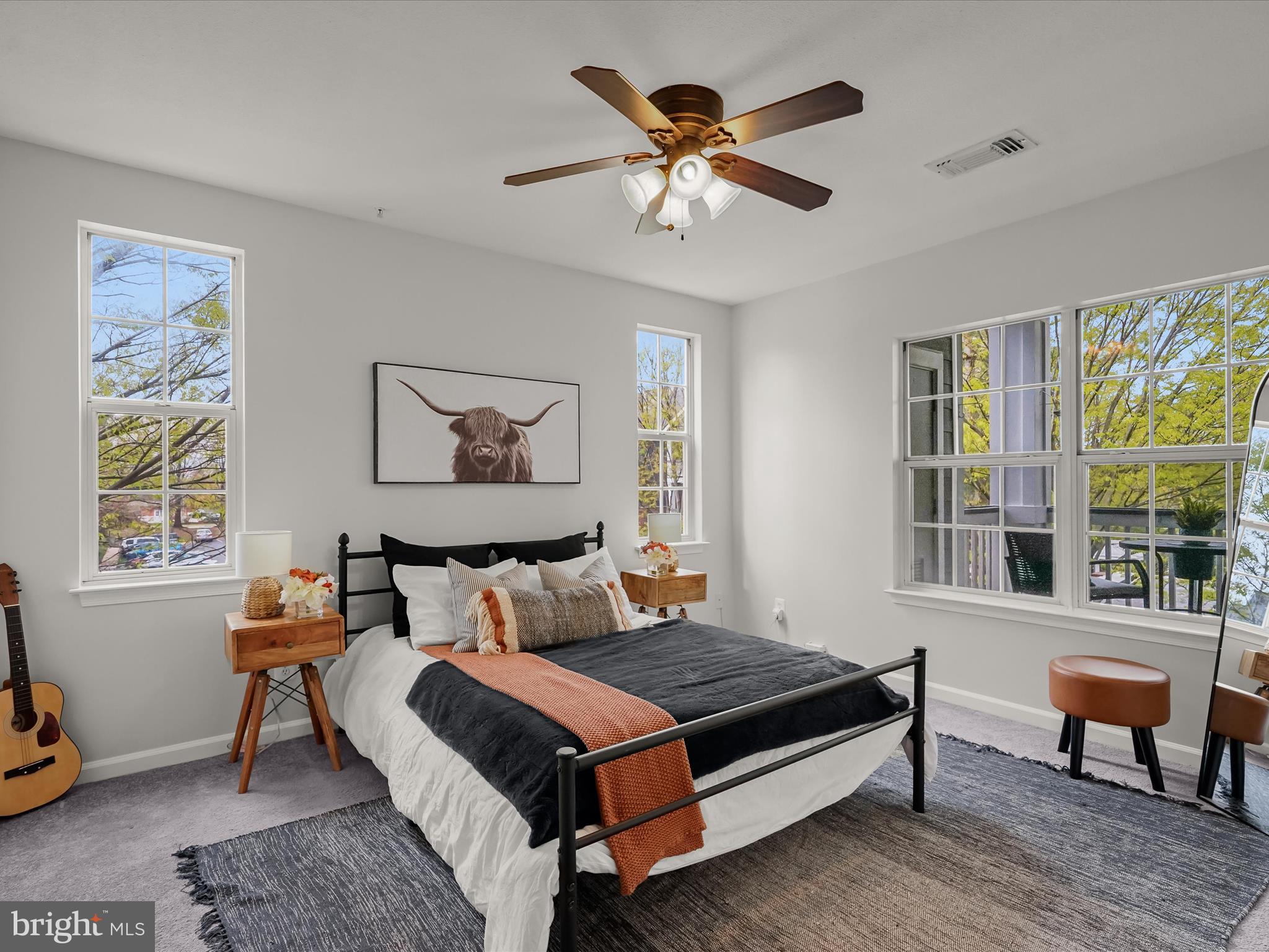 SOUTH GLEN - Residential