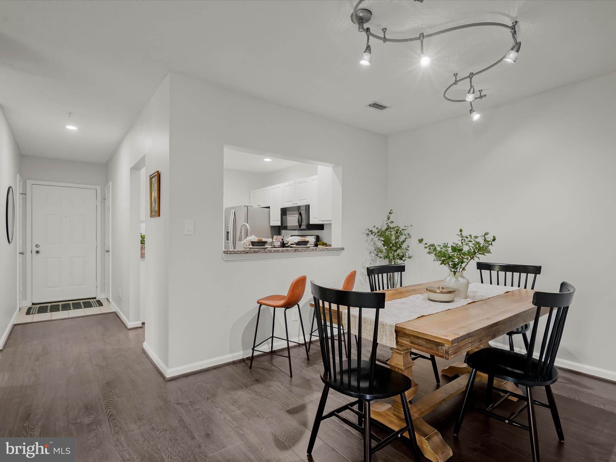 SOUTH GLEN - Residential